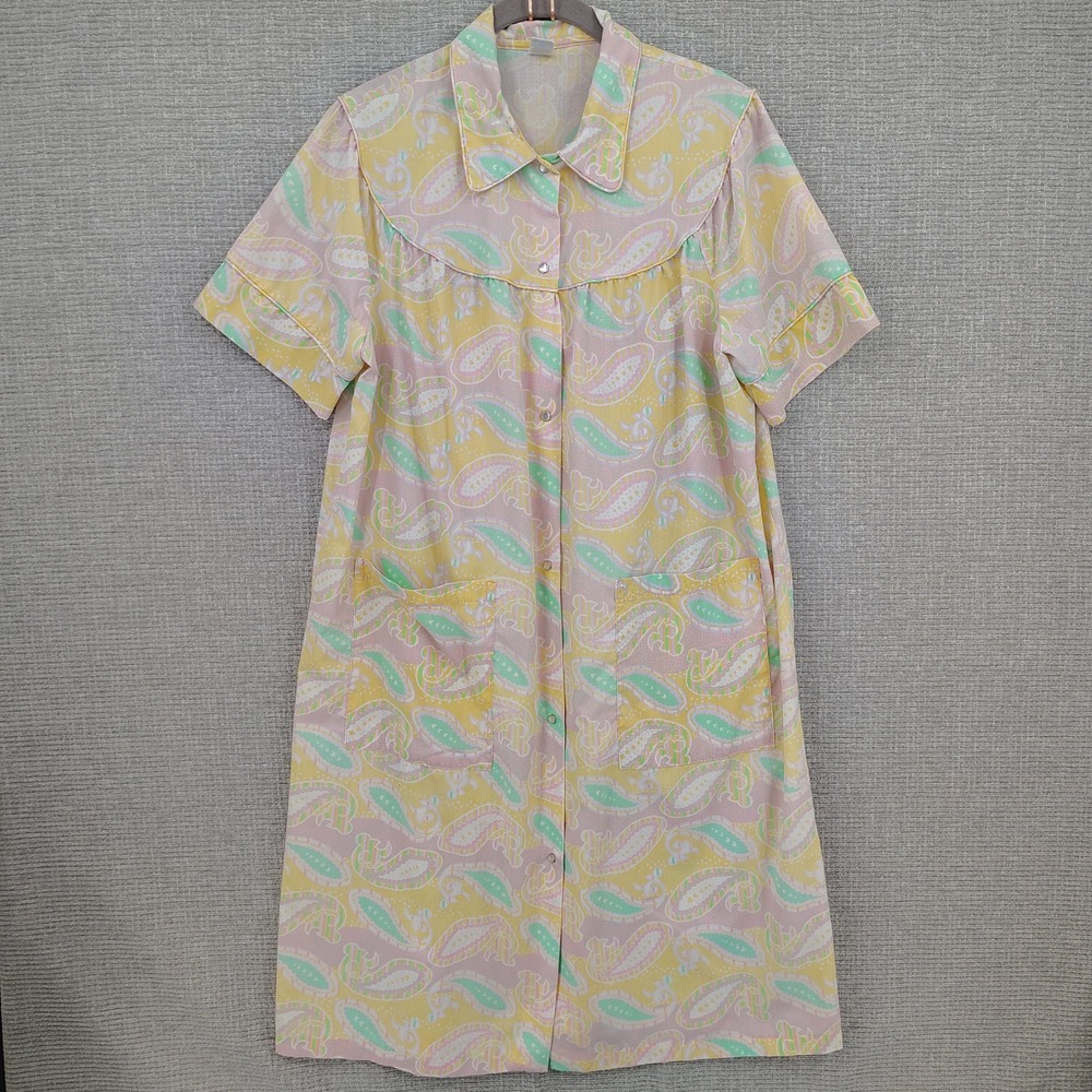 Vintage Sears Duster Housecoat Women Large Paisley Pastel Snap Front Cottage